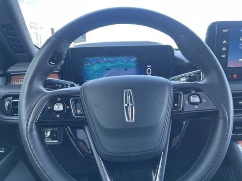 Used 2025 Lincoln Aviator Black Label w/ Jet Appearance Package image 30