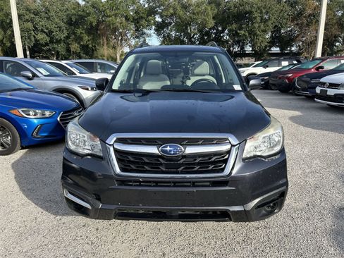 Used 2017 Subaru Forester 2.5i Premium w/ All-Weather Package image 6