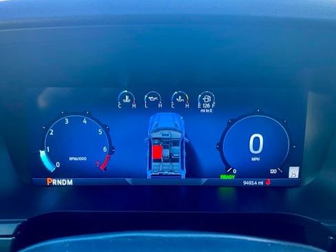 Used 2025 Ford F150 Lariat w/ Equipment Group 501A Mid image 15