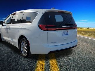 Certified 2024 Chrysler Pacifica Touring-L video 2