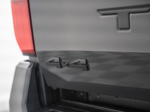 Certified 2024 Toyota Tacoma TRD Sport w/ TRD Sport Upgrade Package AWD/4WD image 9