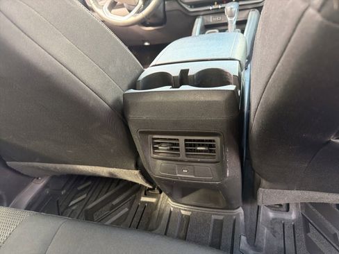 Used 2023 Chevrolet Colorado LT w/ LT Convenience Package RWD image 11