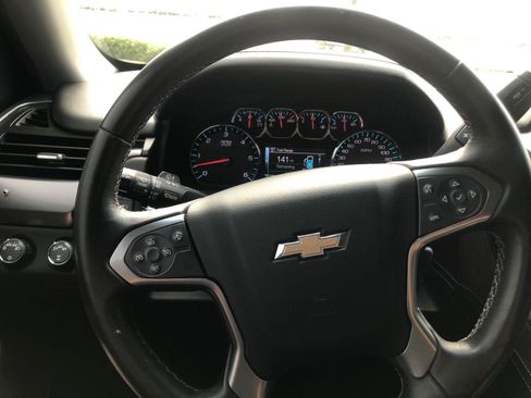 Used 2017 Chevrolet Tahoe LT image 30