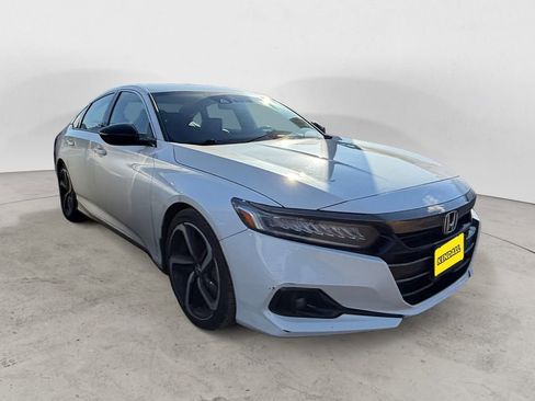 Used 2022 Honda Accord Sport image 5