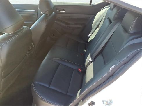 Used 2022 Nissan Altima 2.5 SL image 13