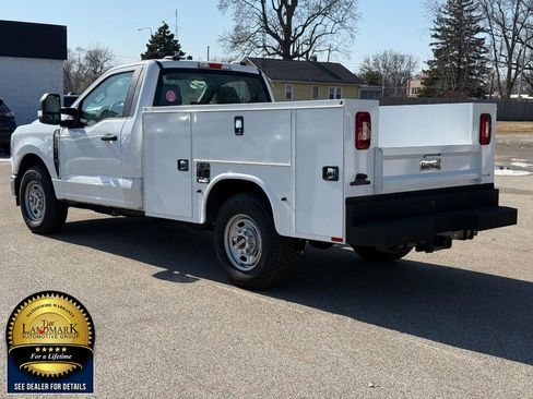 Used 2023 Ford F250 XL w/ XL Chrome Package image 7