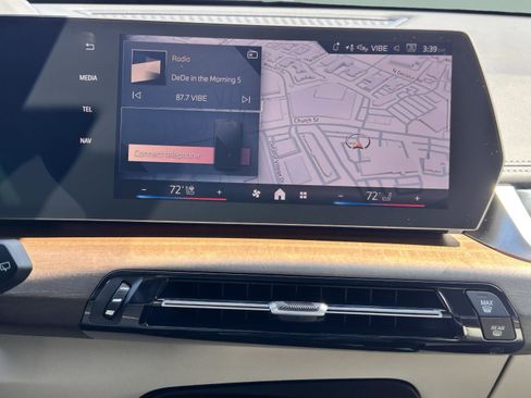 New 2025 BMW X1 xDrive28i w/ Technology Package image 15