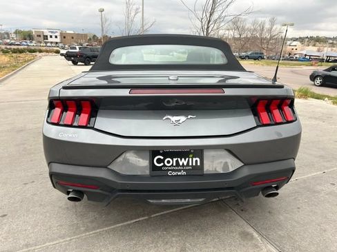 Used 2025 Ford Mustang Premium RWD image 9