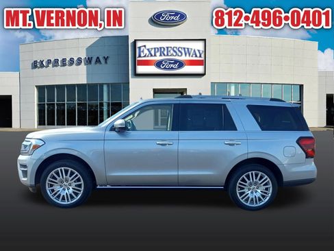 Used 2024 Ford Expedition Limited AWD/4WD image 10