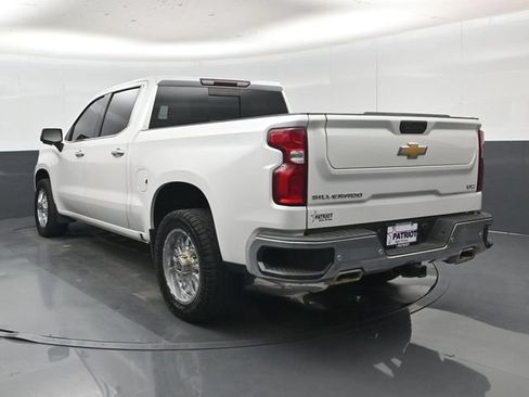 Used 2021 Chevrolet Silverado 1500 LTZ AWD/4WD image 31