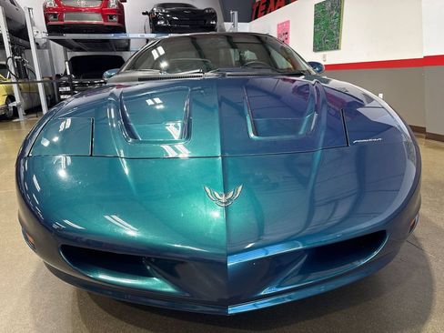 Used 1997 Pontiac Firebird Formula w/ Opt Pkg RWD image 43
