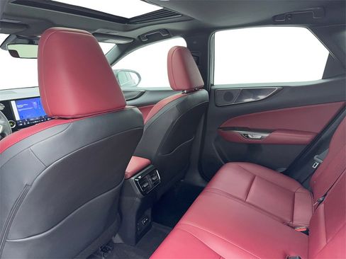 Used 2022 Lexus NX 350 AWD image 37