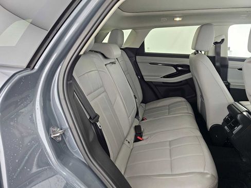 Used 2023 Land Rover Range Rover Evoque S image 12