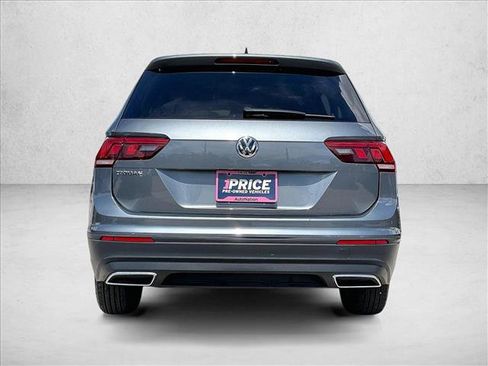 Used 2021 Volkswagen Tiguan S FWD image 4