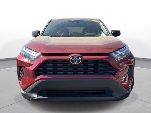 Certified 2025 Toyota RAV4 LE image 4