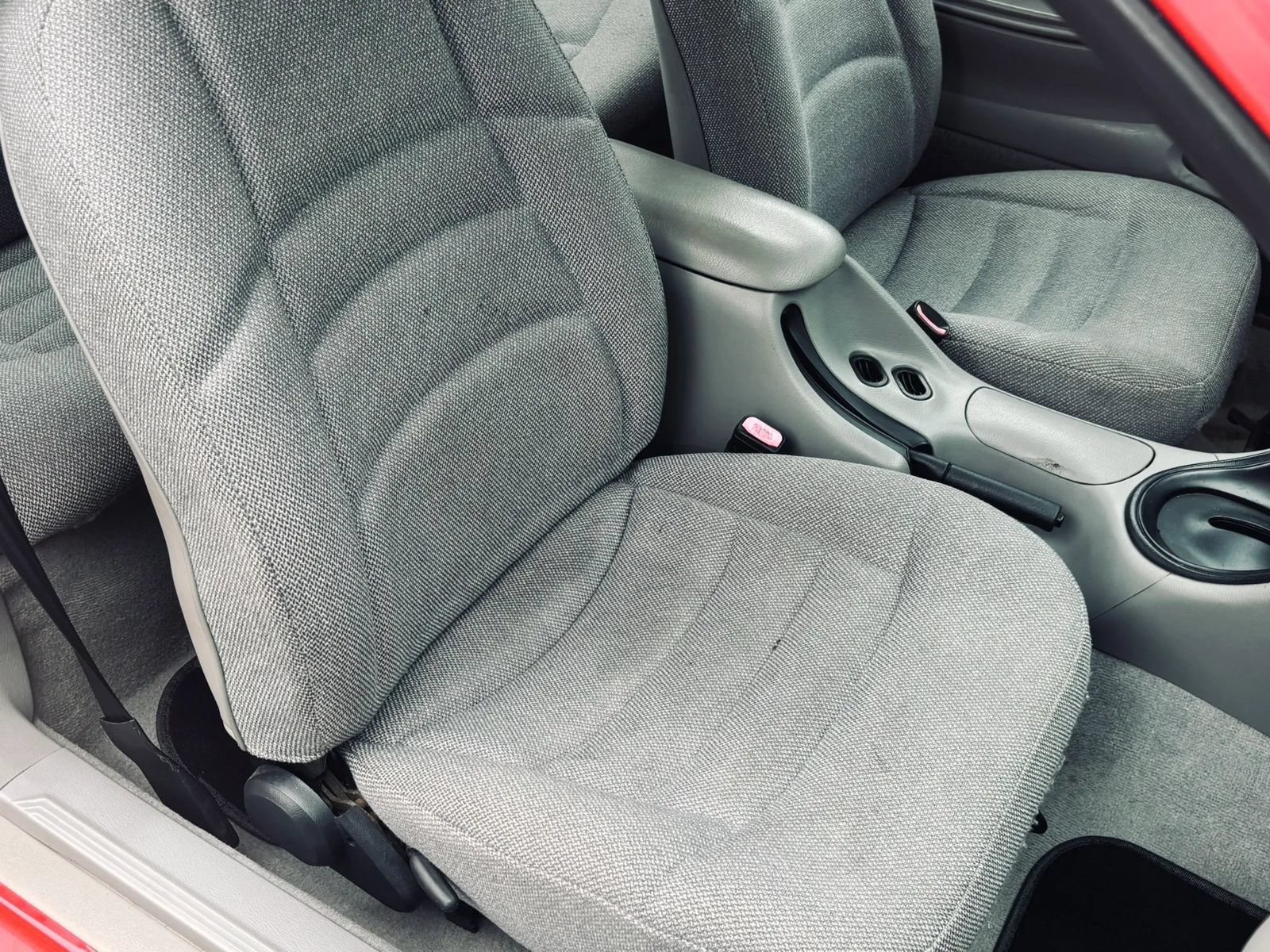 Used 1997 Ford Mustang Coupe RWD image 15