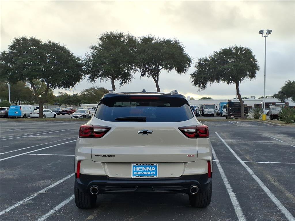New 2026 Chevrolet TrailBlazer RS w/ Convenience Package FWD image 4