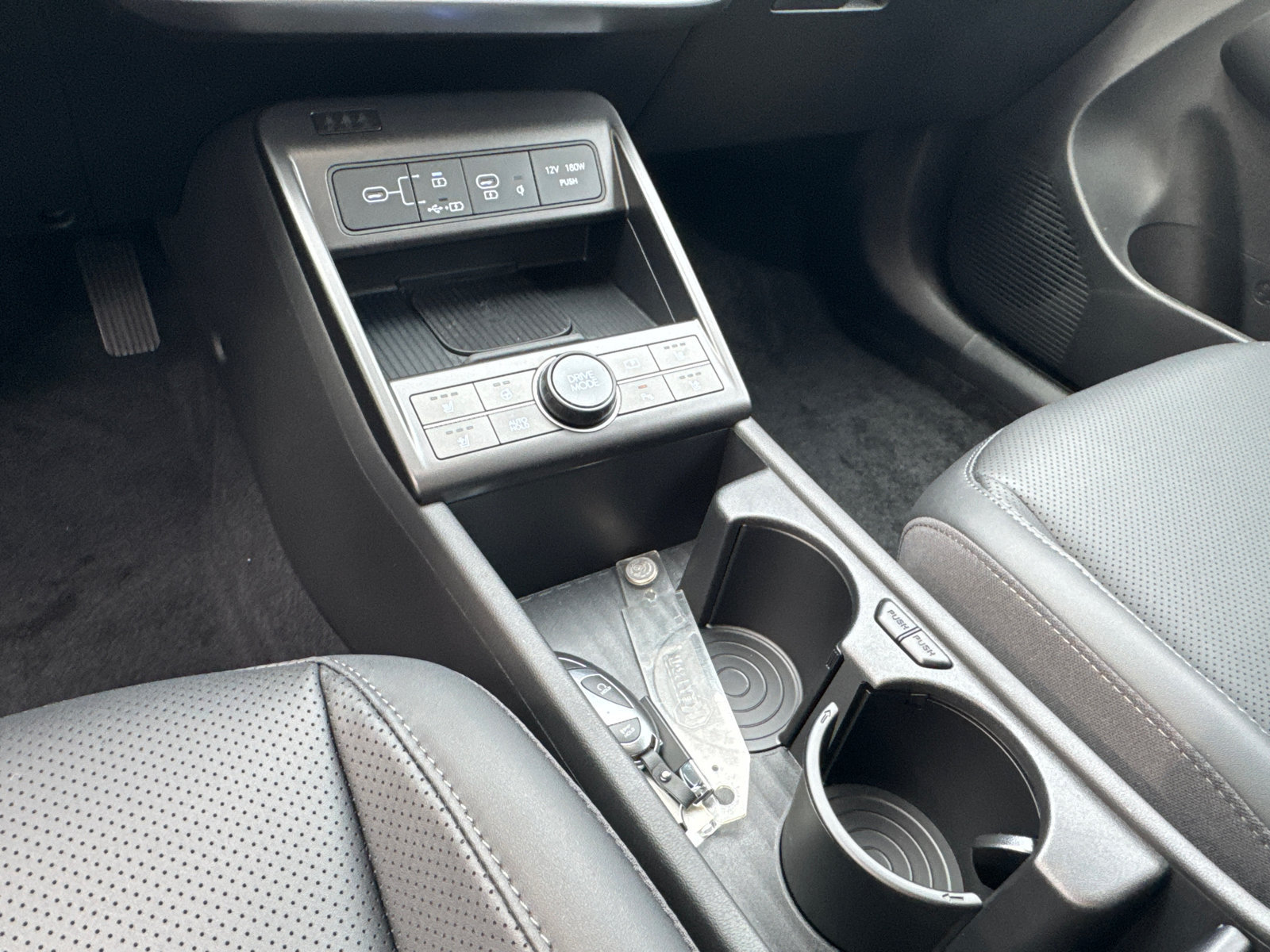 New 2026 Hyundai Kona Limited FWD image 31