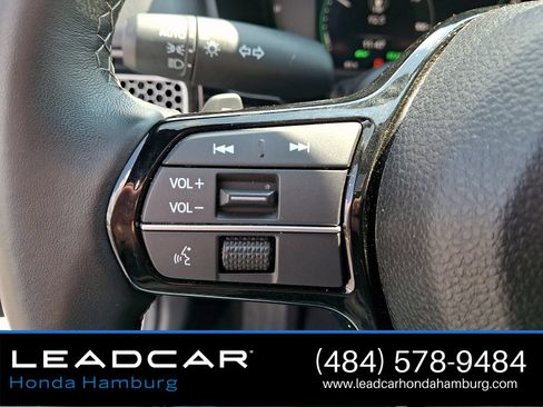 Used 2025 Honda Civic Sport Touring image 22