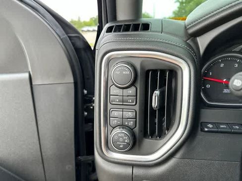 Used 2021 Chevrolet Silverado 2500 LTZ w/ LTZ Plus Package AWD/4WD image 15