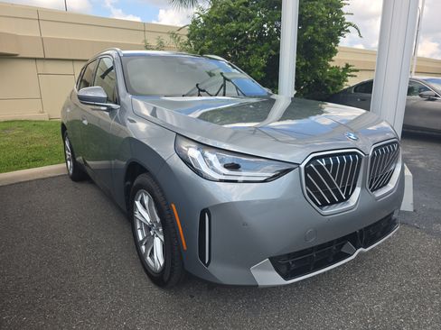 Used 2025 BMW X3 xDrive30i w/ Convenience Package AWD/4WD image 1