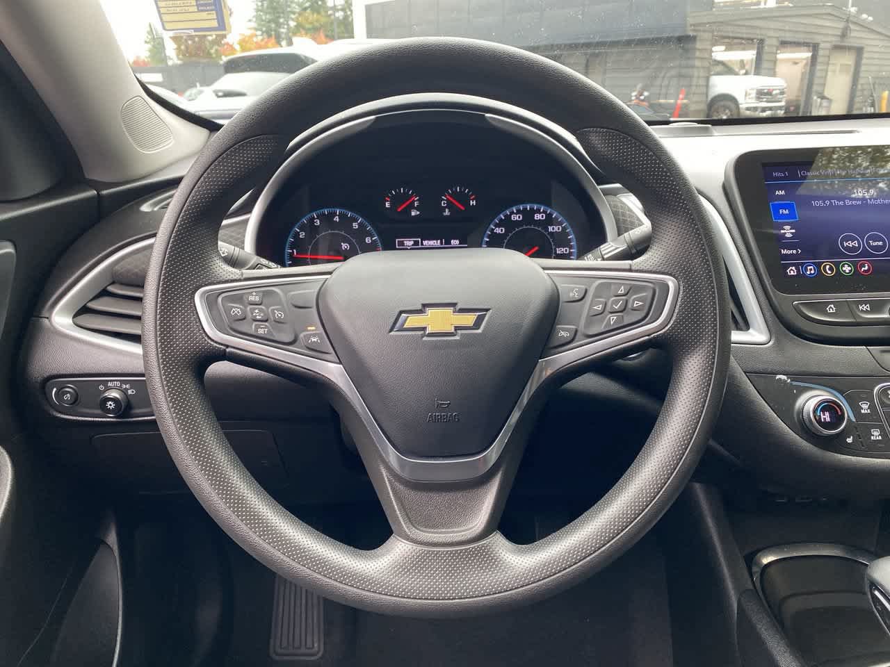 Used 2023 Chevrolet Malibu LT FWD image 19
