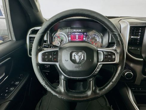 Used 2019 RAM 1500 Big Horn AWD/4WD image 11