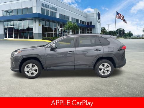 Used 2021 Toyota RAV4 XLE image 7