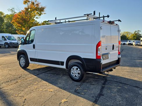 Used 2025 RAM ProMaster 2500 w/ Quick Order Package 22G SLT image 3