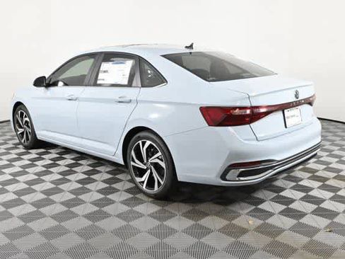New 2026 Volkswagen Jetta SEL image 5