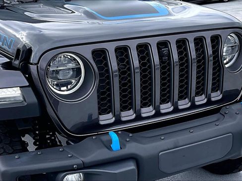 Used 2022 Jeep Wrangler Unlimited Rubicon 4xe w/ Steel Bumper Group image 28