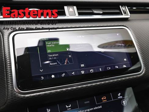 Used 2019 Land Rover Range Rover Velar S AWD/4WD image 18