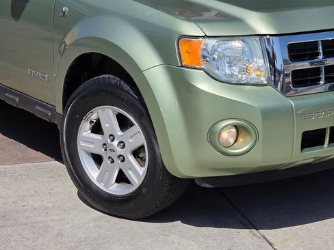 Used 2008 Ford Escape 2WD Hybrid image 4