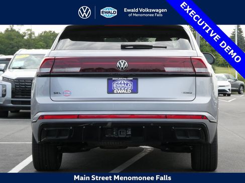New 2025 Volkswagen Atlas Cross Sport SEL R-Line image 26