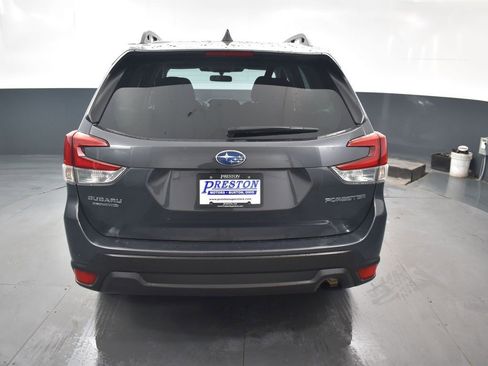Used 2023 Subaru Forester Premium AWD/4WD image 8