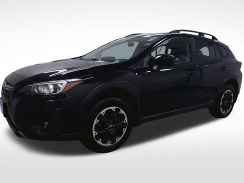 Used 2023 Subaru Crosstrek 2.0i Premium image 4