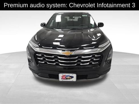 New 2026 Chevrolet Equinox LT w/ Convenience Package II AWD/4WD image 9