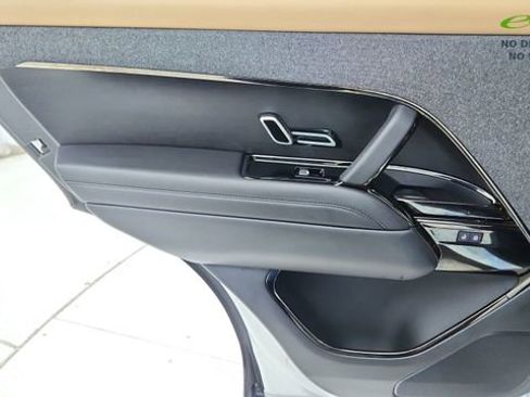 Used 2025 Land Rover Range Rover Sport Dynamic SE image 31