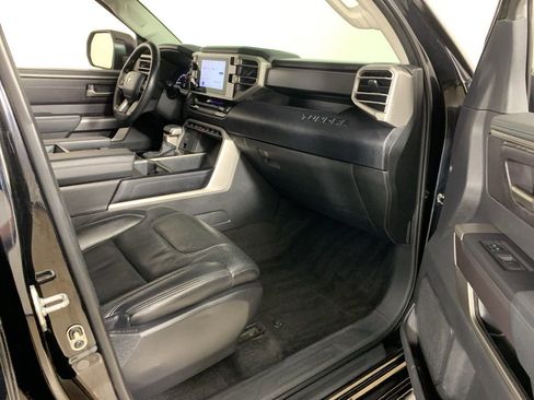 Used 2022 Toyota Tundra SR5 AWD/4WD image 38