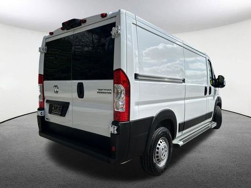 Used 2025 RAM ProMaster 2500 w/ U-Haul Equipment Group FWD image 14