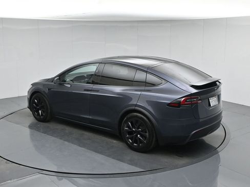 Used 2023 Tesla Model X image 44