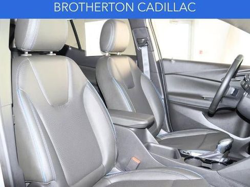Certified 2025 Buick Encore GX Sport Touring w/ Advanced Technology Package AWD/4WD image 23