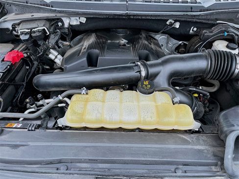 Used 2019 Ford F150 Limited image 28