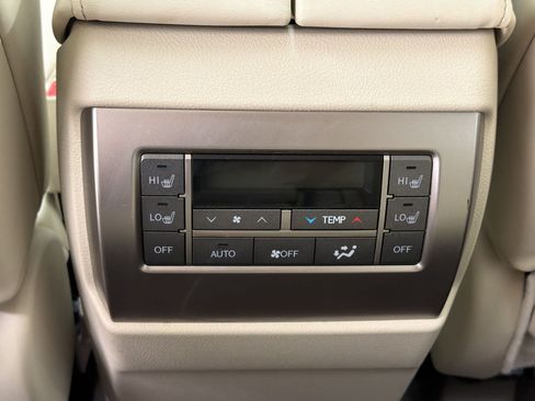 Used 2019 Lexus GX 460 Premium w/ Premium Package AWD/4WD image 29