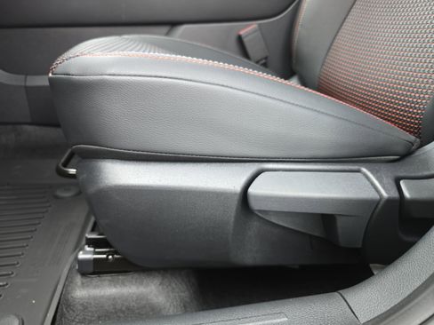 New 2026 Nissan Kicks SR w/ Cold Weather Package image 27