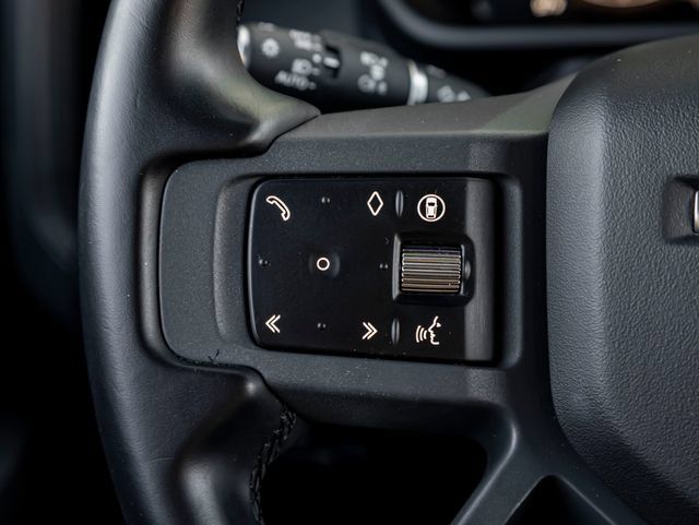 Used 2025 Land Rover Defender 110 S AWD/4WD image 19