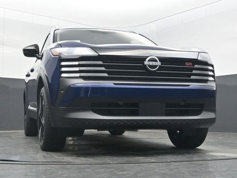 New 2026 Nissan Kicks SR w/ SR Premium Package image 24