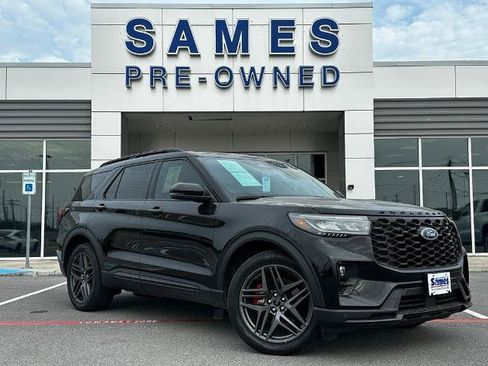 Certified 2025 Ford Explorer ST AWD/4WD image 1