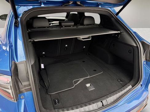 Used 2024 Alfa Romeo Stelvio Veloce image 24