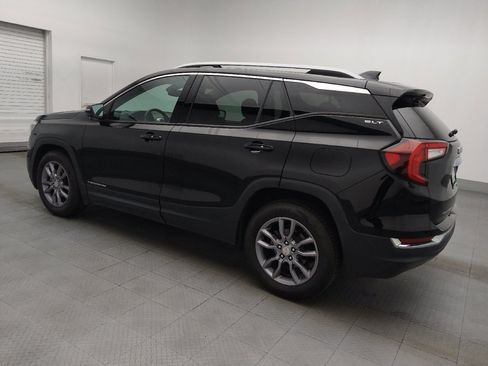 Used 2023 GMC Terrain SLT FWD image 3